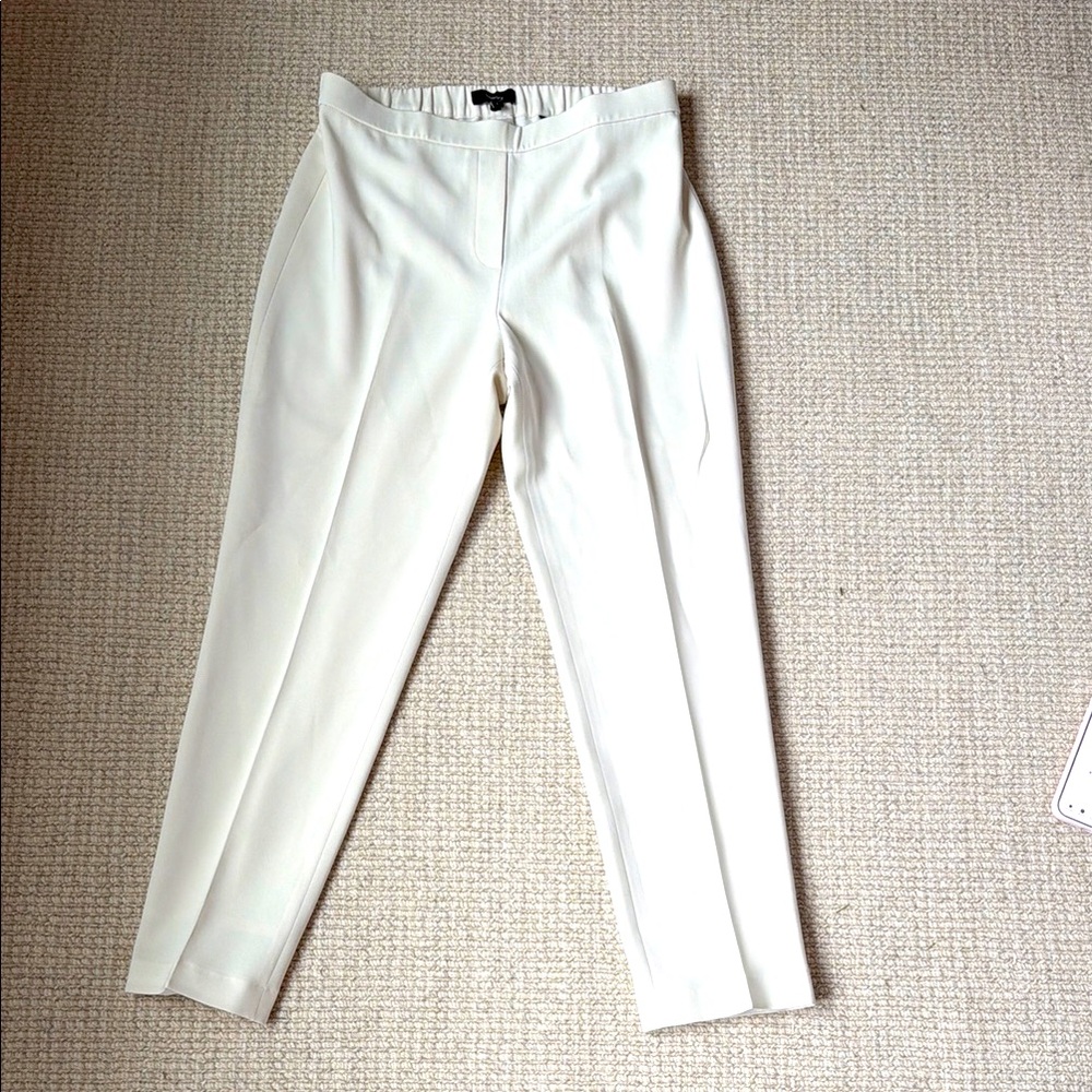 Women’s brand new cream colored Theory pants, never worn !!